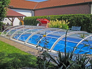 Poolüberdachung